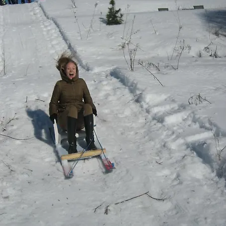 Maalaiskartano Pihkala Kestilä