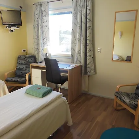 Hotel Maalaiskartano Pihkala